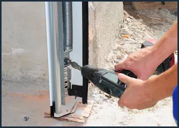 Garage Doors Store Repairs Louisville, KY 502-501-1164 - cont-gdr-door-spring-08m